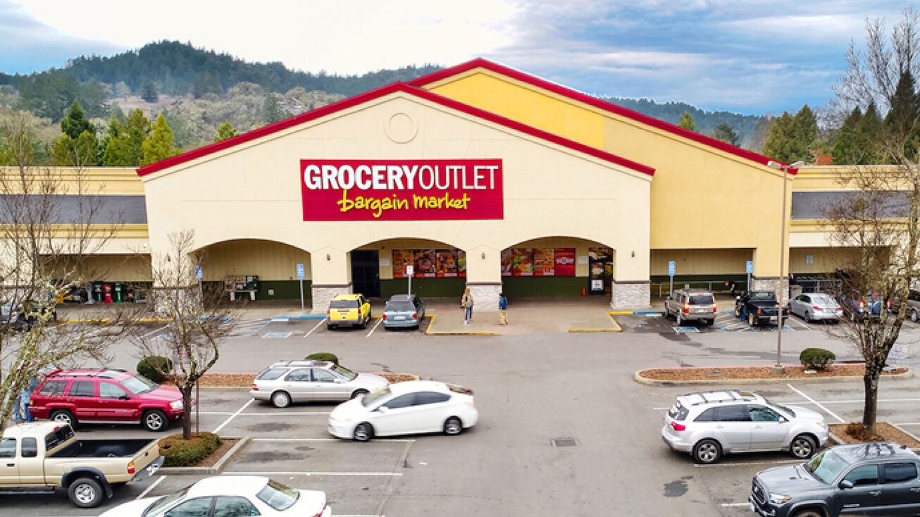 1718 South Main Street, Willits, CA 95490 Retail Property for Sale