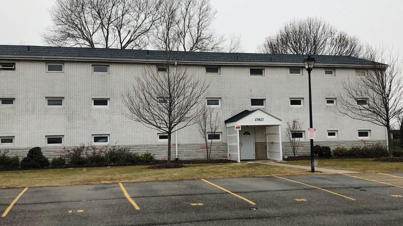 Pictures of Multifamily property located at 17927 Leona Ave