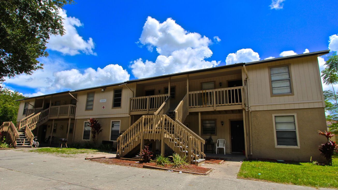 2004 East 140th Avenue, Tampa, FL 33613 Multifamily Property for Sale
