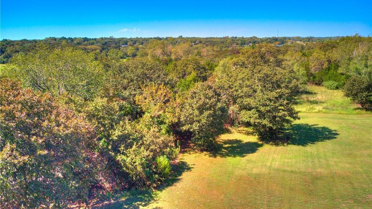 12560 NE 23rd St, Choctaw, OK 73020