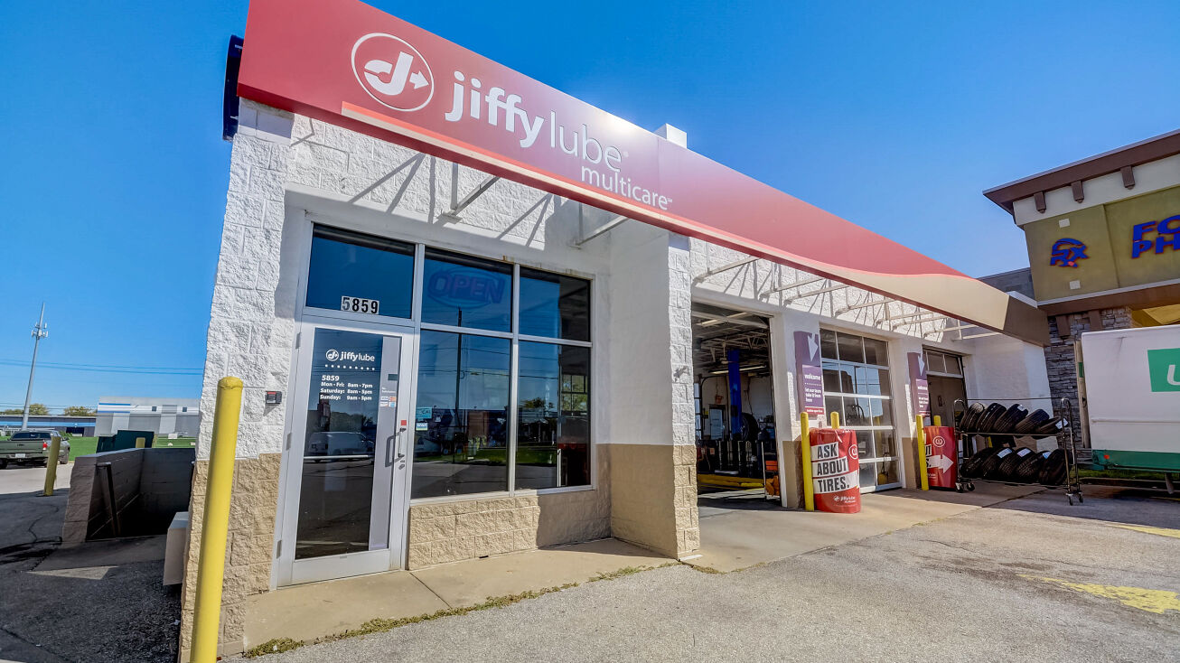 5859 N German Church Rd, Indianapolis, IN 46235