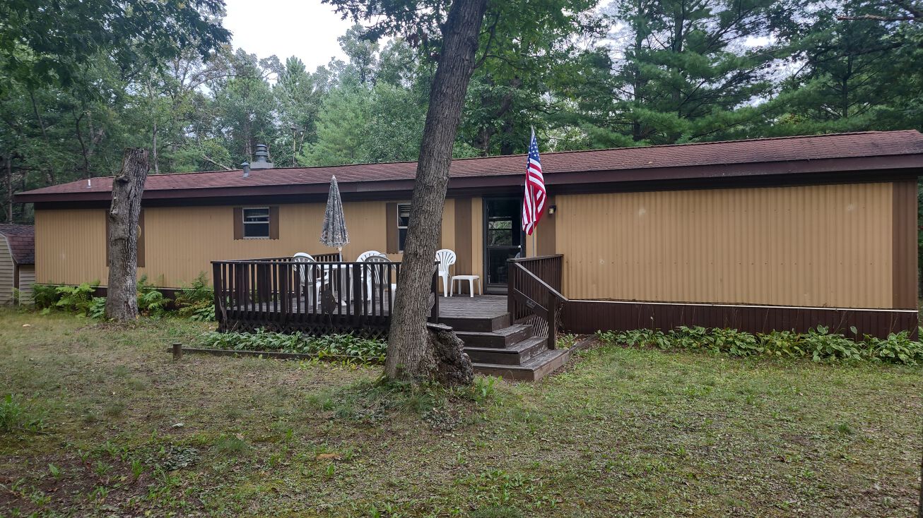 N326 3rd Dr, Coloma, WI 54930