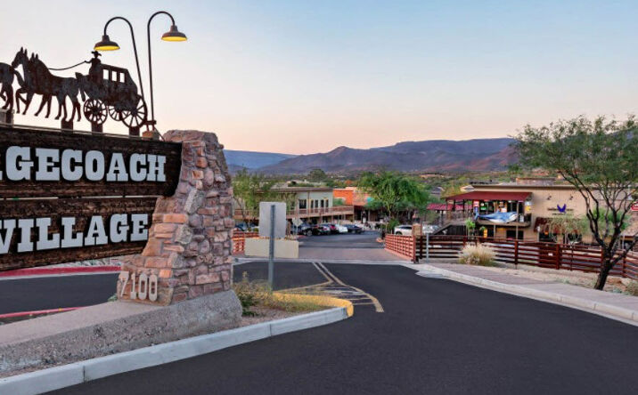 Pictures of Retail property located at 7100 E Cave Creek Rd. Bldg. R-8, Cave Creek, AZ 85331 for comps - image #1