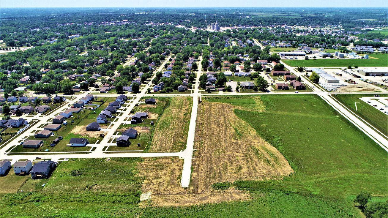 Land For Sale Indianola Iowa