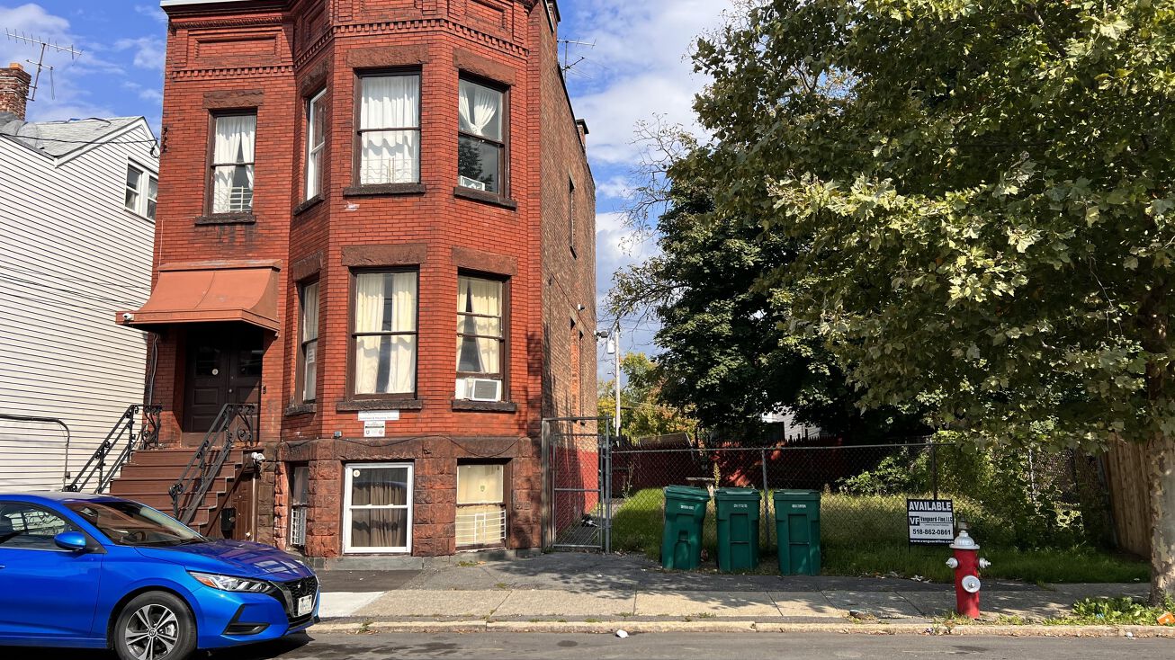 231 Sherman St, Albany, NY 12206 Office Property for Sale 231