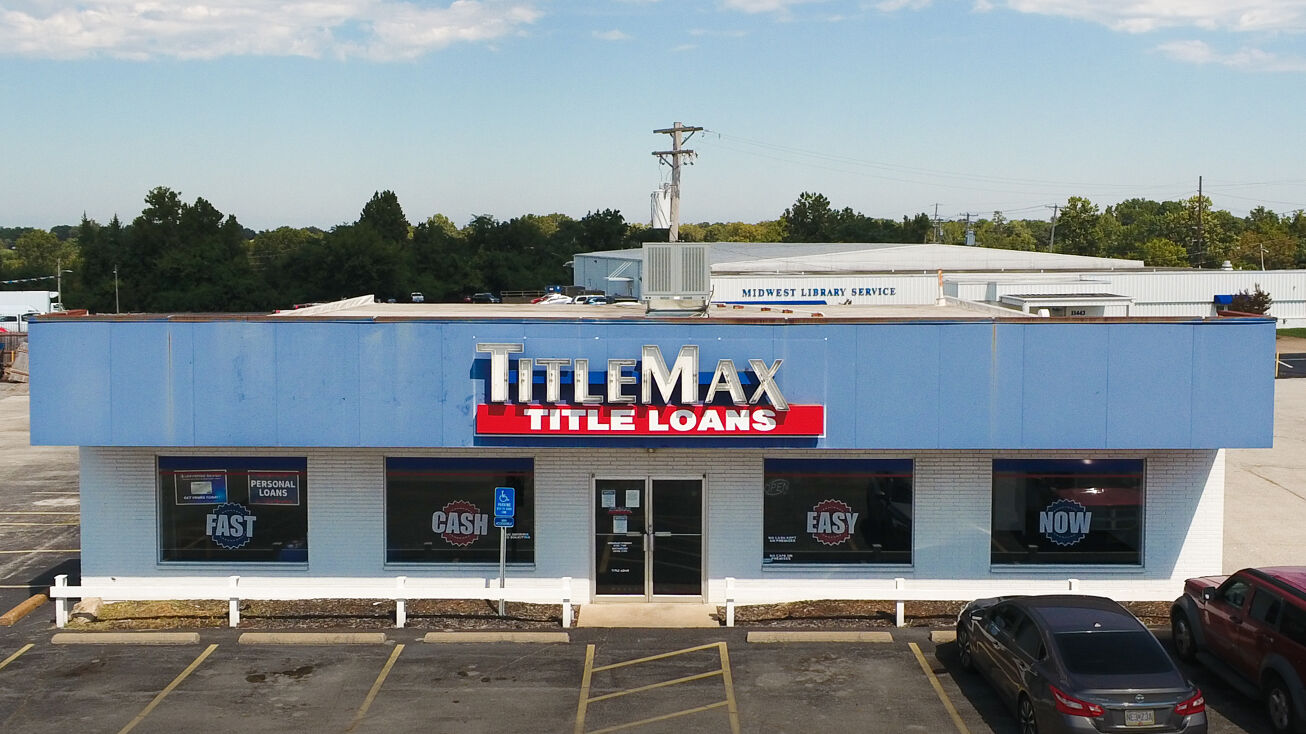 11449 St Charles Rock Rd, Bridgeton, MO 63044