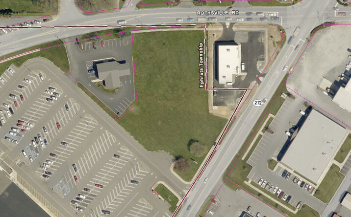 Pictures of Land property located at 1127 S State St, Ephrata, PA 17522 for sales - image #1