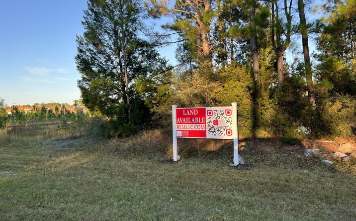 Pictures of Land property located at S Blue Angel Pkwy, Pensacola, FL 32506 for sales - image #1