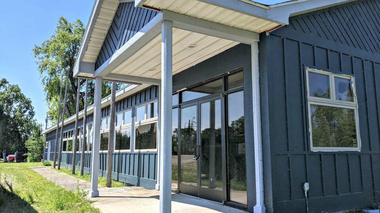 3020 Mackinac Trail, St Ignace, MI 49781