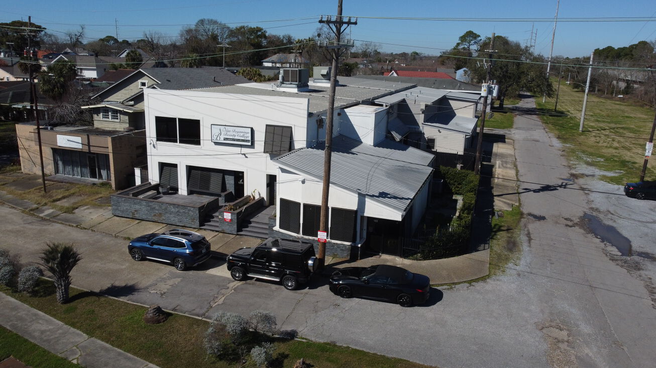 Pictures of Office, Retail property located at 3871 Gentilly Blvd, New Orleans, LA 70122 for sales - image #1