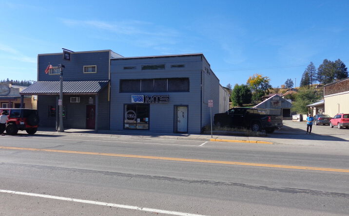 Pictures of Mixed Use property located at 115 Dewey Avenue, Eureka, MT 59917 for sales - image #1