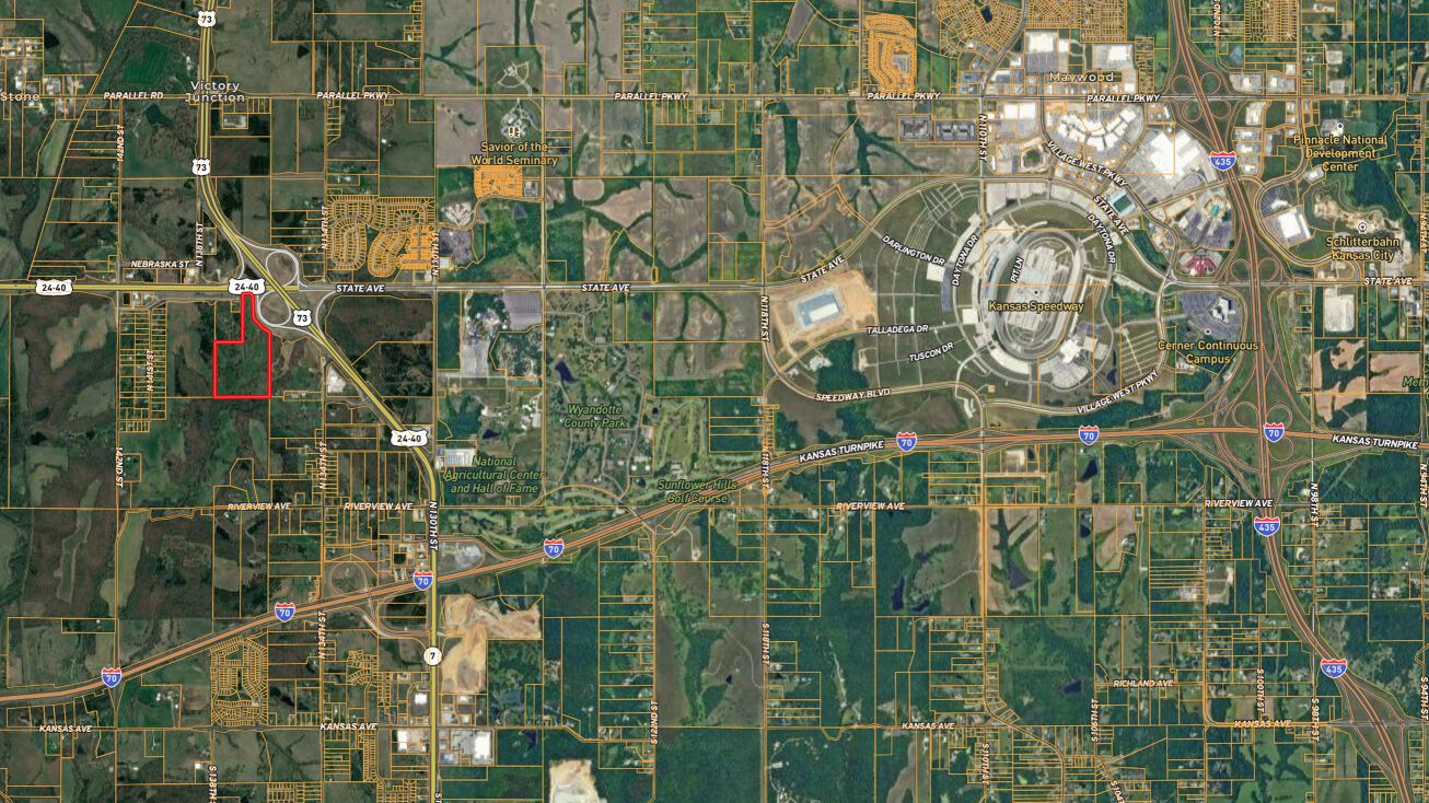 13625 State Ave, Bonner Springs, KS 66012