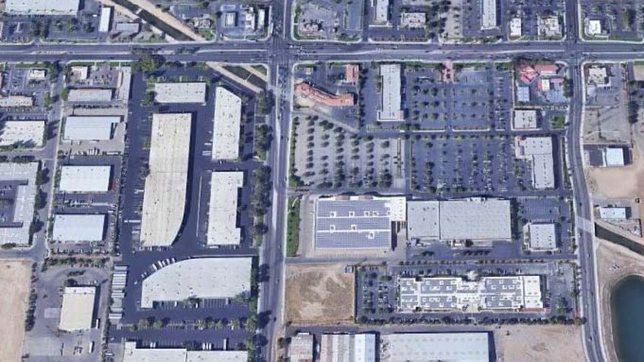 N Brawley & W Shaw, Fresno, CA 93722