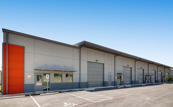 Pictures of Industrial property located at 7637 FM3009, Schertz, TX 78154 for comps - image #1