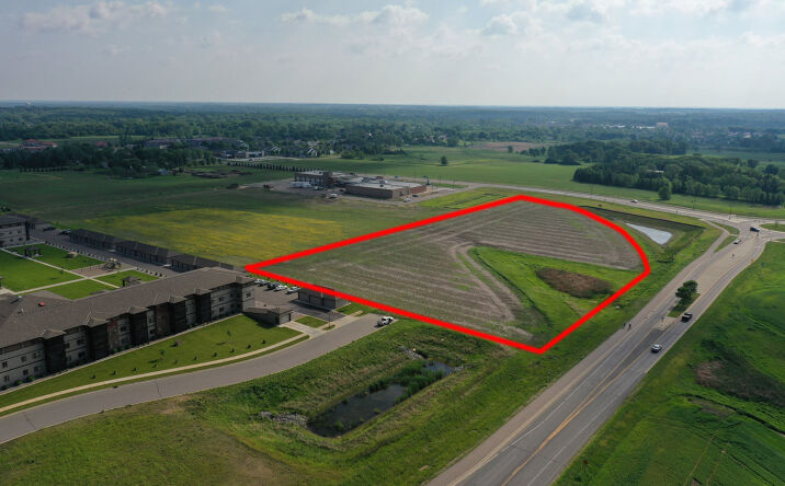 Pictures of Retail, Office, Land property located at 1226 3rd St S, Sartell, MN 56377 for sales - image #1
