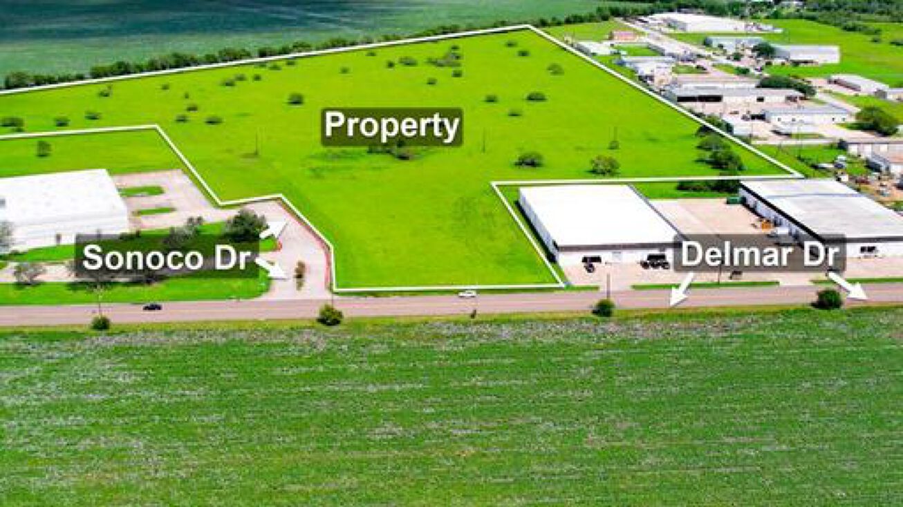 Delmar Dr, Victoria, TX 77901