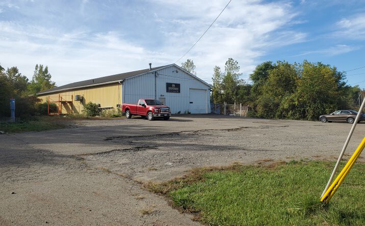 Pictures of Industrial property located at 3110 Columbus Rd NE, Canton, OH 44705 for sales - image #1