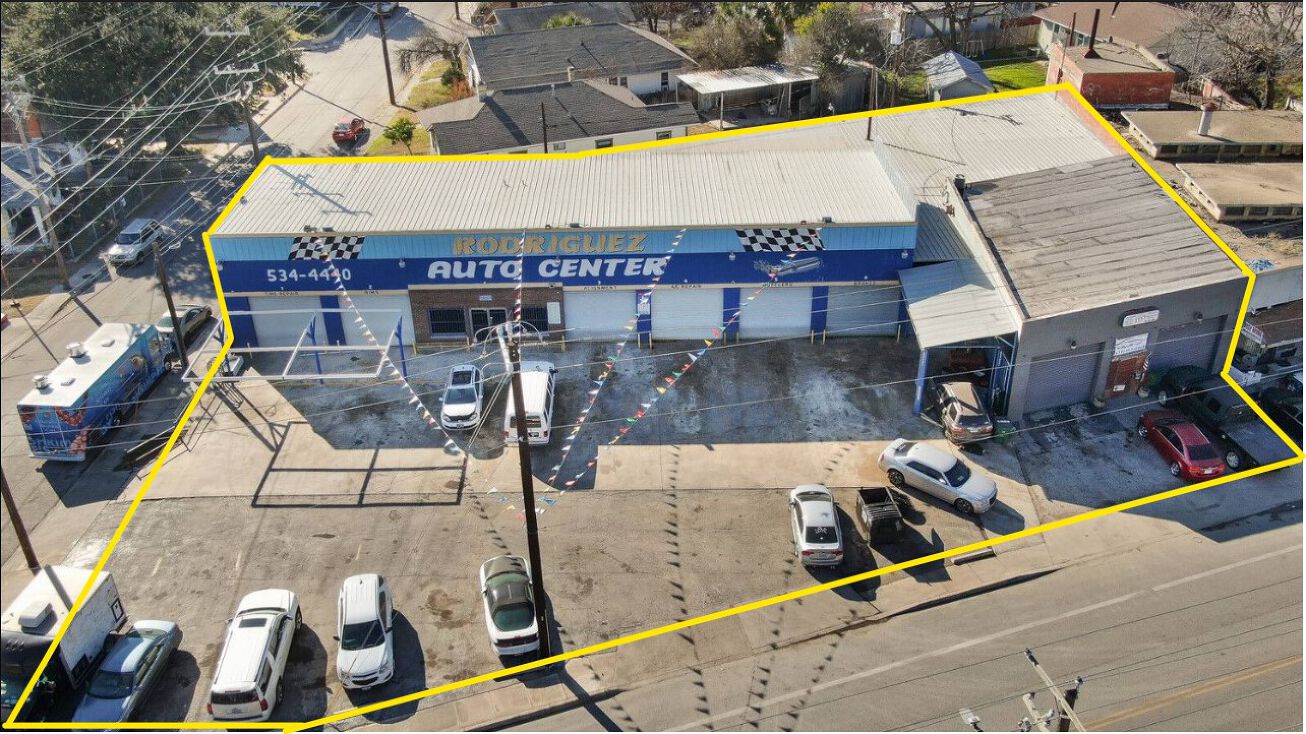 2521 S Presa St, San Antonio, TX 78210