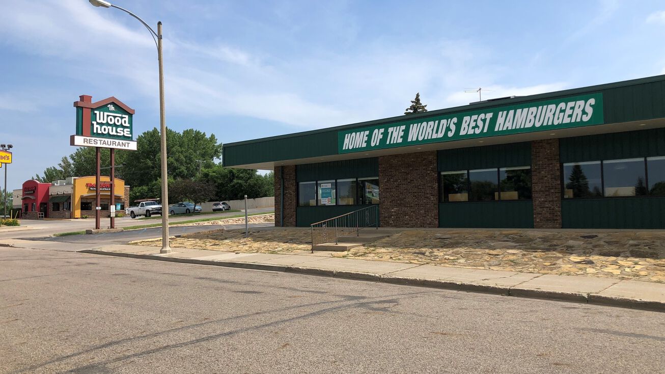 1825 N 13th St, Bismarck, ND 58501