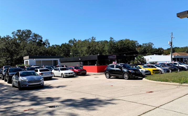 Pictures of Retail property located at 1220 E Semoran Blvd, Apopka, FL 32703 for sales - image #1