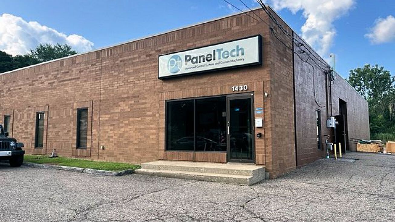 1430 Lloyd Rd, Wickliffe, OH 44092