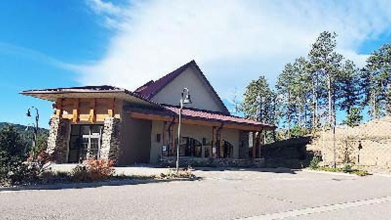 27175 Main St, Conifer, CO 80433 | Crexi.com