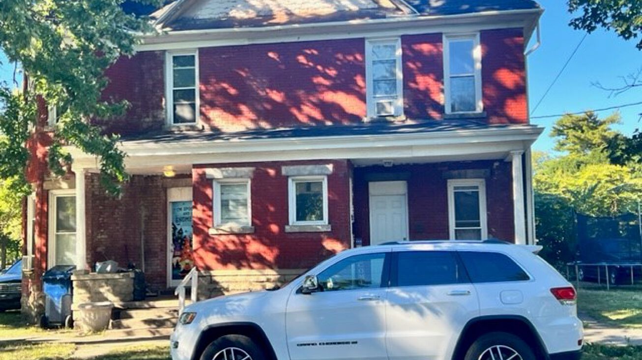 900 Locust St, Terre Haute, IN 47807 Multifamily Property for Sale