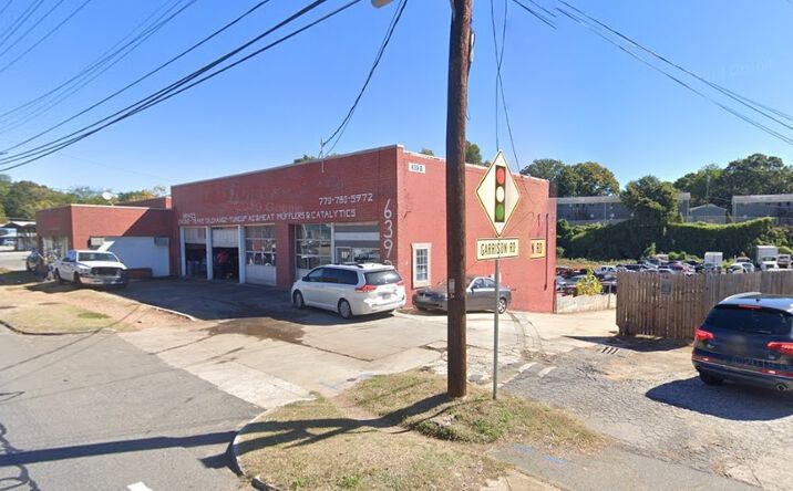 Pictures of Retail property located at 10 Garrison, Marietta, GA 30008 for sales - image #1