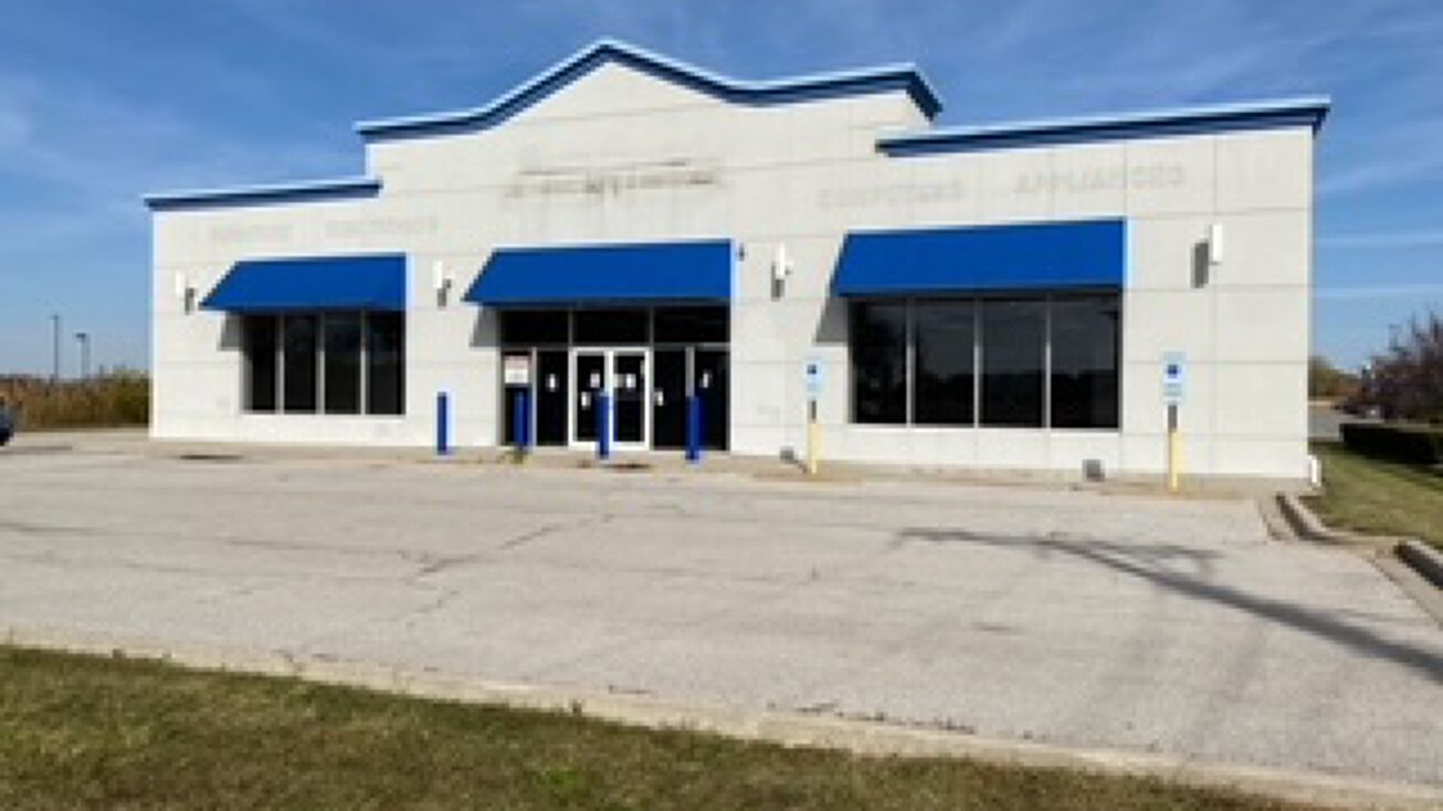 465 Airport Hwy, Wauseon, OH 43567