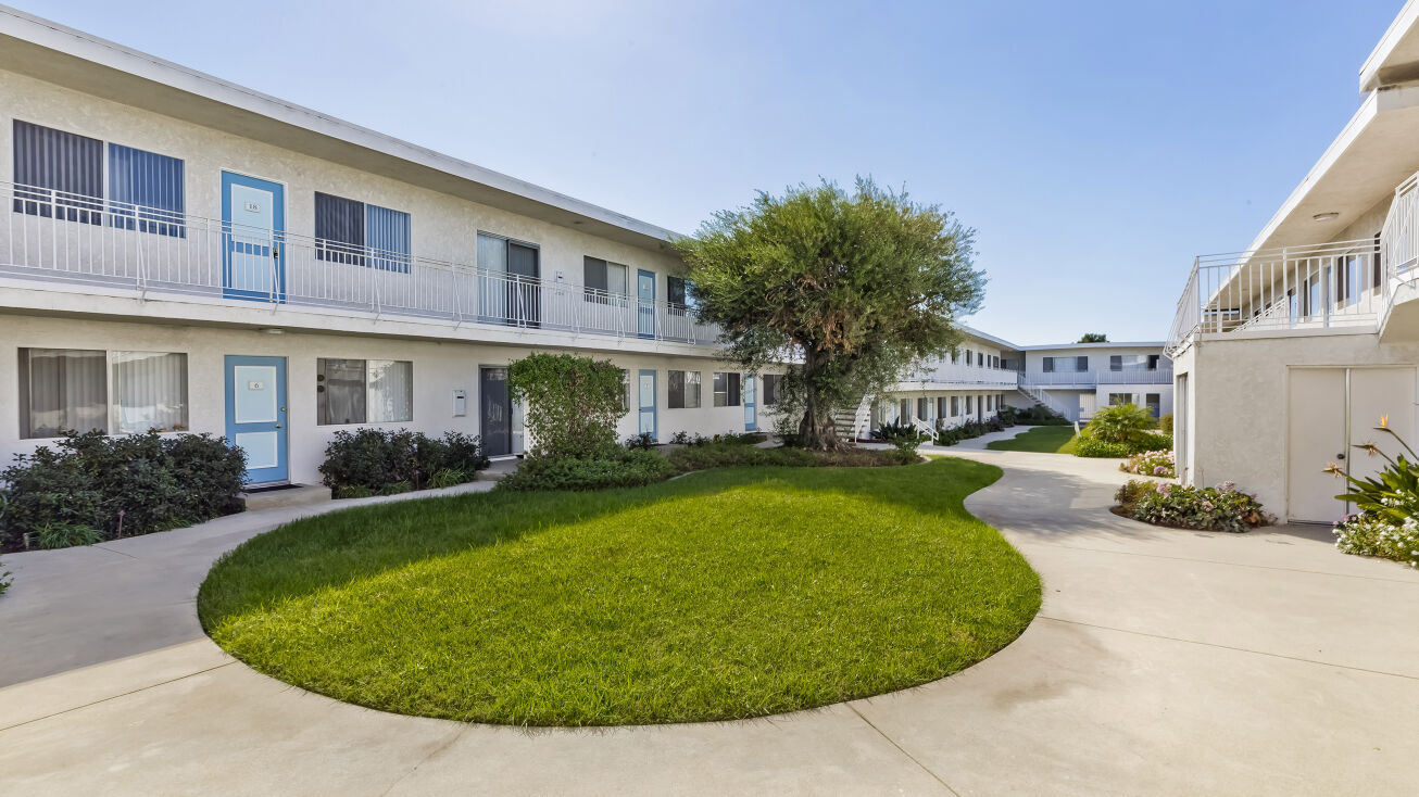 23805 Arlington Ave, Torrance, CA 90501 Multifamily Property for Sale