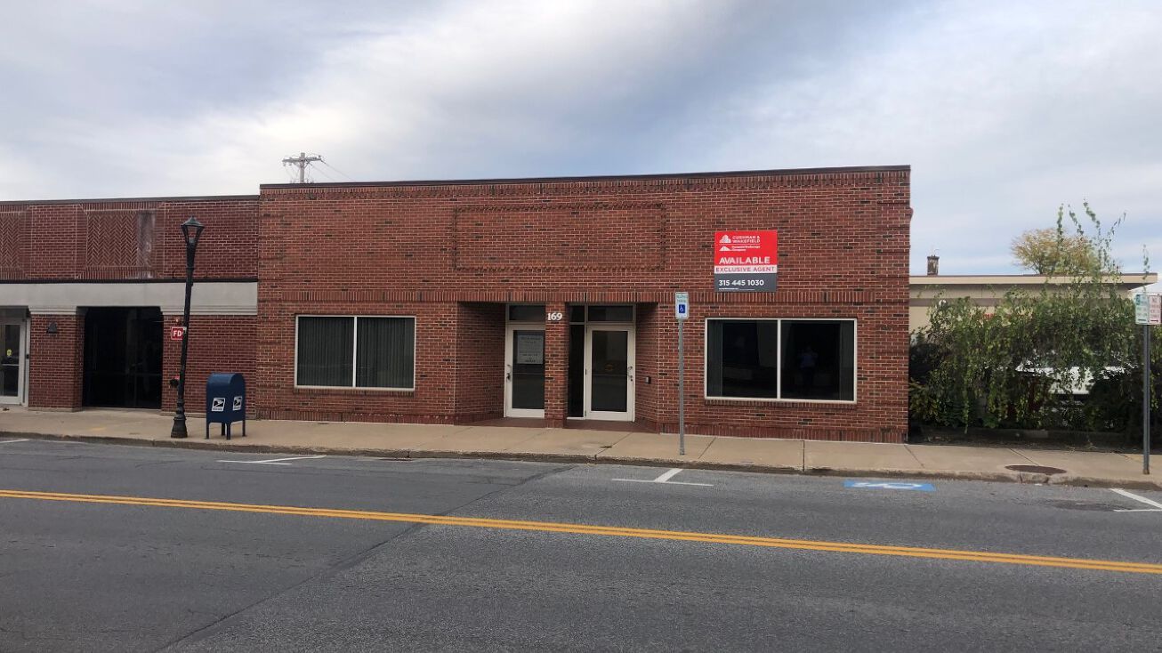 169 Main St, Oneida, NY 13421