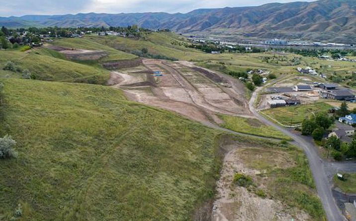Pictures of Land property located at 1656 Bennett Hill Dr, Clarkston, WA 99403 for sales - image #1
