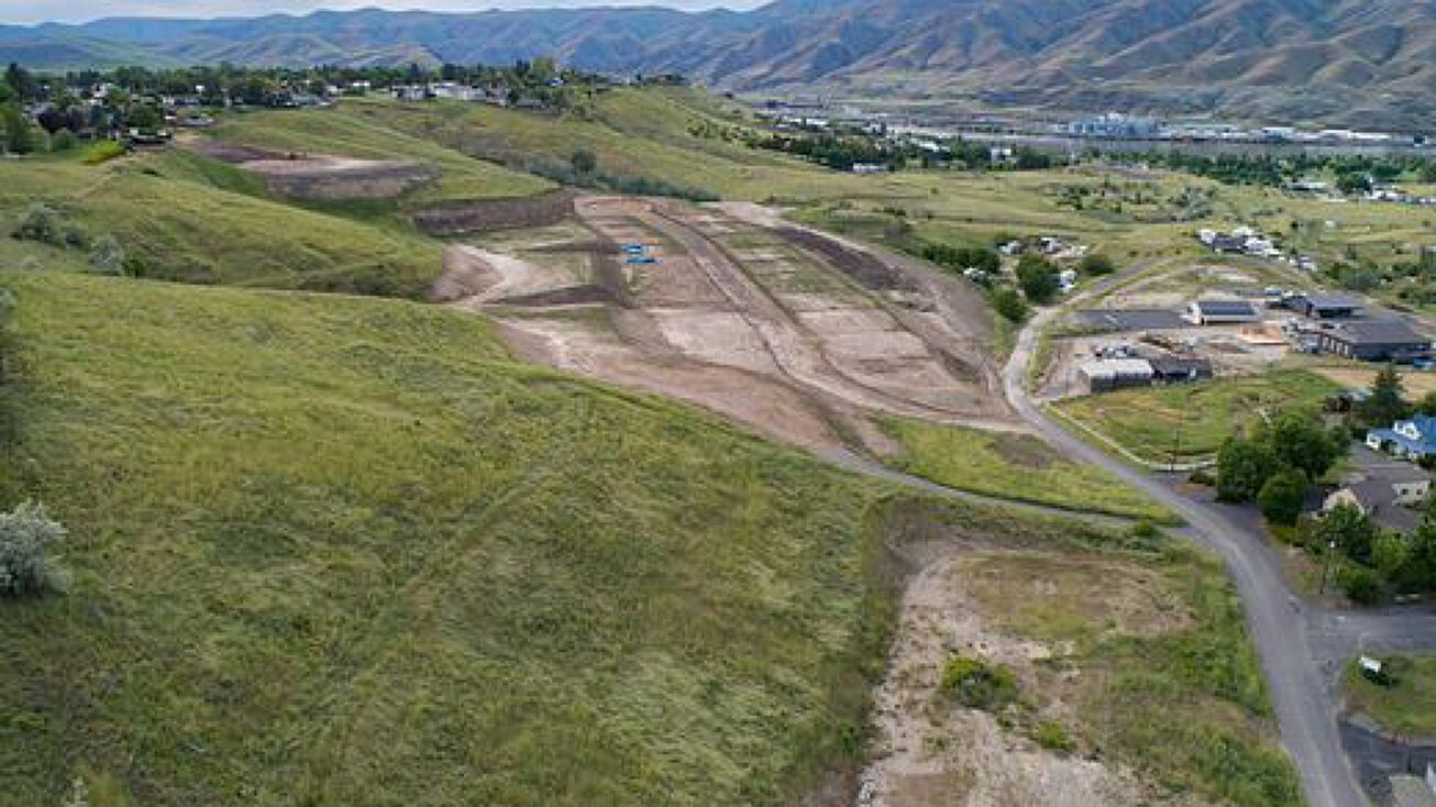 1668 Hill Dr, Clarkston, WA 99403 Land for Sale 0.31 Acres