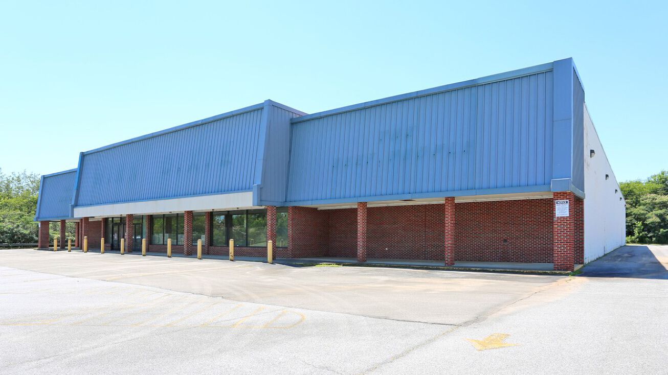 100 Walnut St, Brent, AL 35034