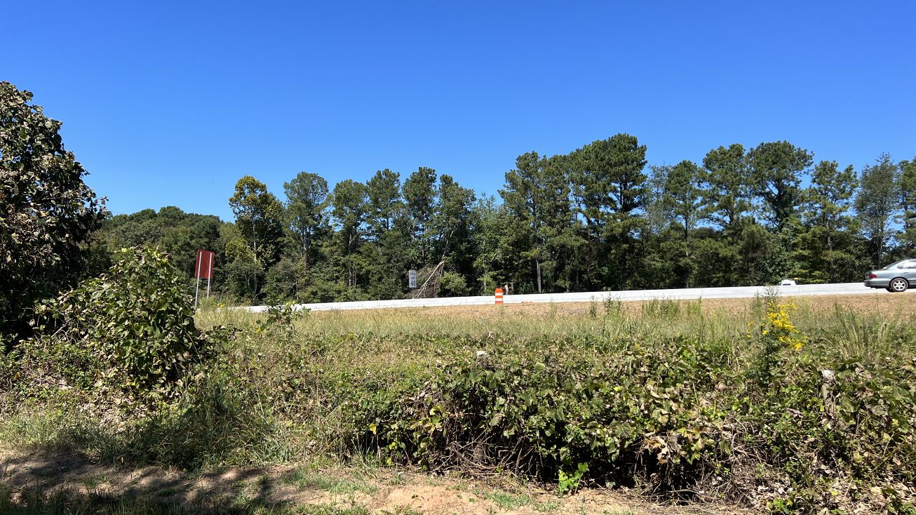 608 GA60, Hoschton, GA 30548