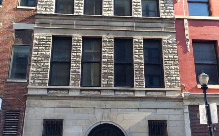 Pictures of Office property located at 209 S 5th St, Louisville, KY 40202 for sales - image #1