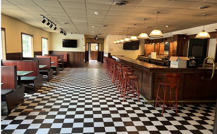 Pictures of Retail property located at 607 Coldwater Rd, Rochester, NY 14624 for sales - image #1