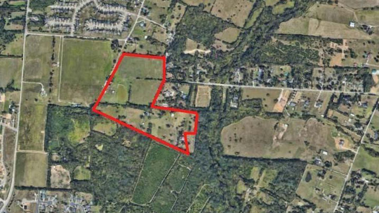 9705 Cedar Creek Rd, Louisville, KY 40229