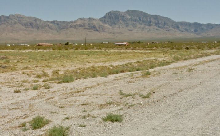 Pictures of Land property located at S of SWC Kay Tee Dr & Western Ave, Scenic, AZ 86432 for sales - image #1