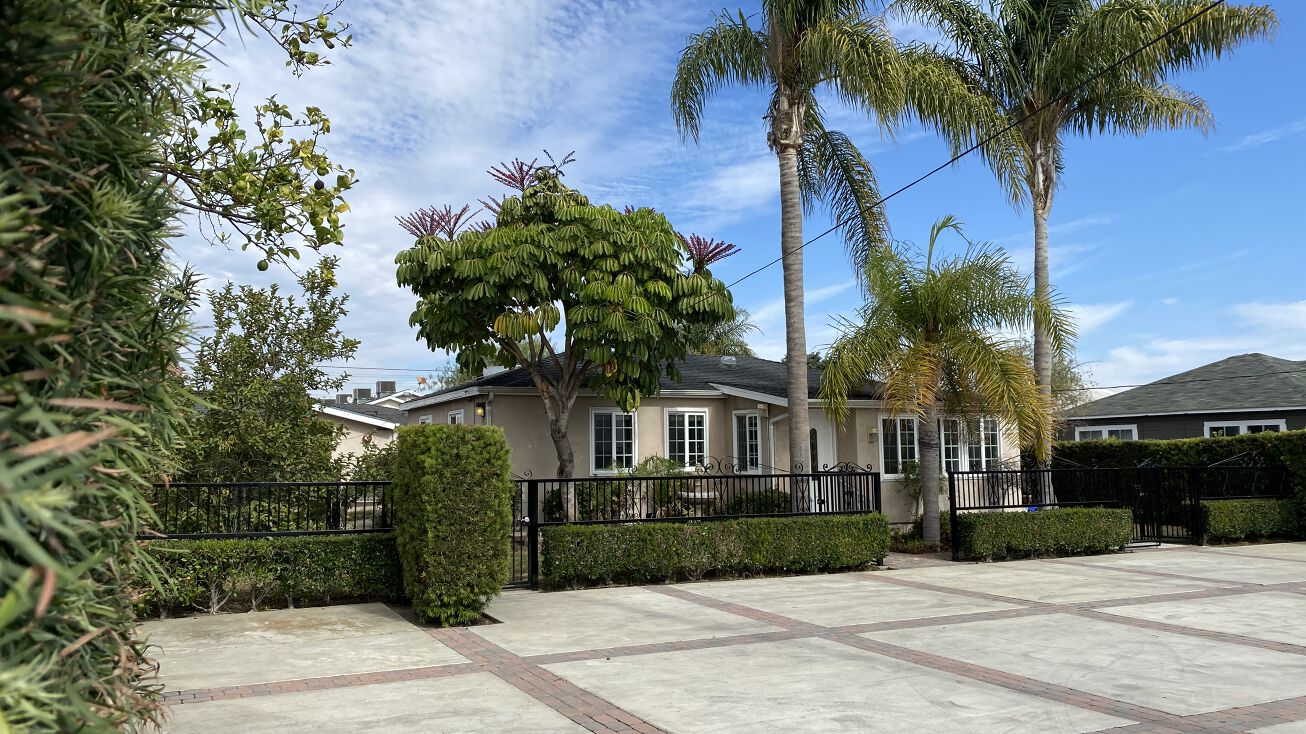 1637 W 228th St, Torrance, CA 90501