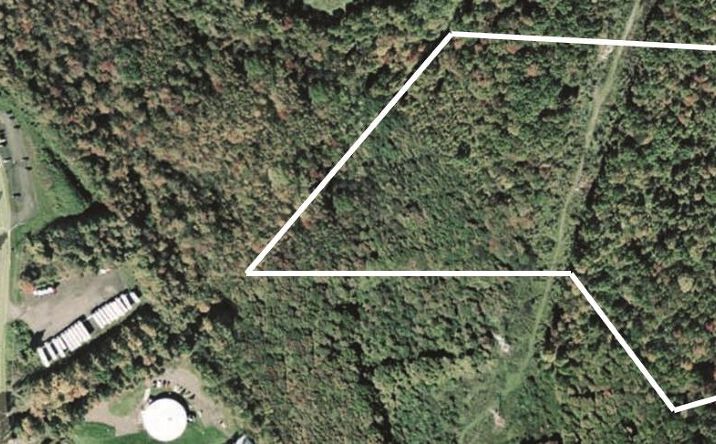 Pictures of Land property located at 2 Larkey Rd, Middlebury, CT 06762 for sales - image #1