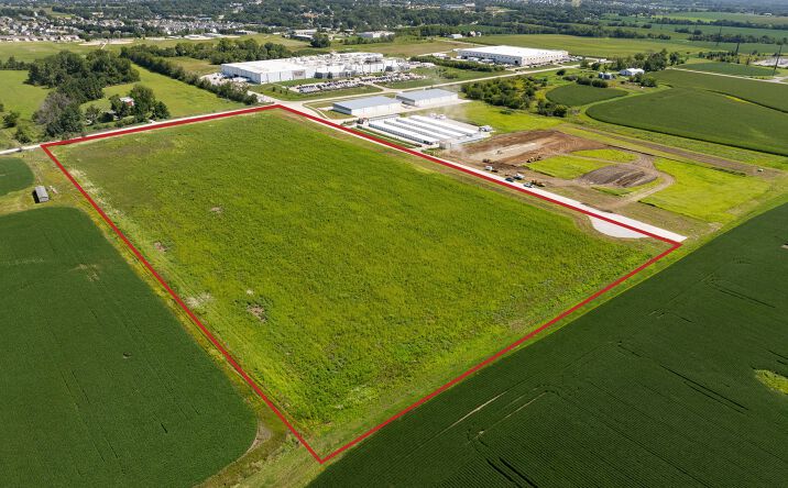 Pictures of Land property located at 300 Delaware St, Norwalk, IA 50211 for sales - image #1