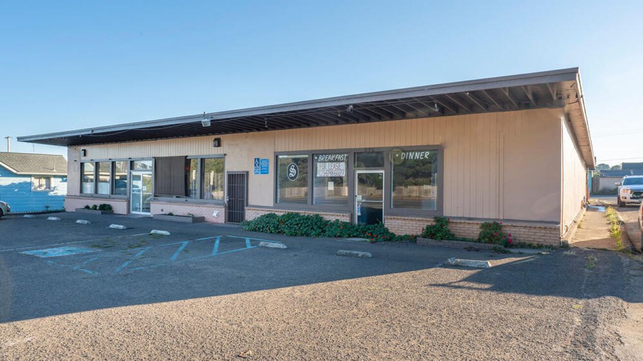 543 N Main St, Fort Bragg, CA 95437 Mixed Use Property for Sale 546
