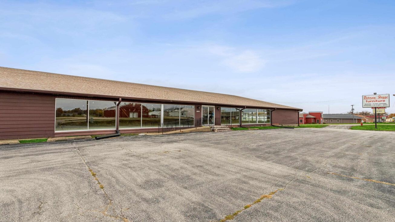 1323 11TH Street B, De Witt, IA 52742 Office Property for Sale 1323 11TH Street B