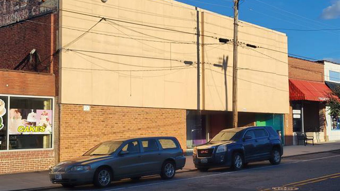 212 N Chatham Siler, Siler City, NC 27344 Land for Sale 212 N Chatham