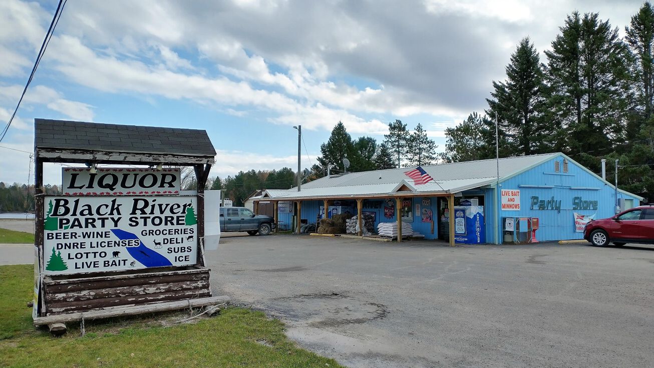 9720 M68/33, Onaway, MI 49765