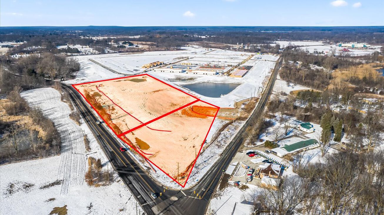 N Territorial Rd, Whitmore Lake, MI 48189