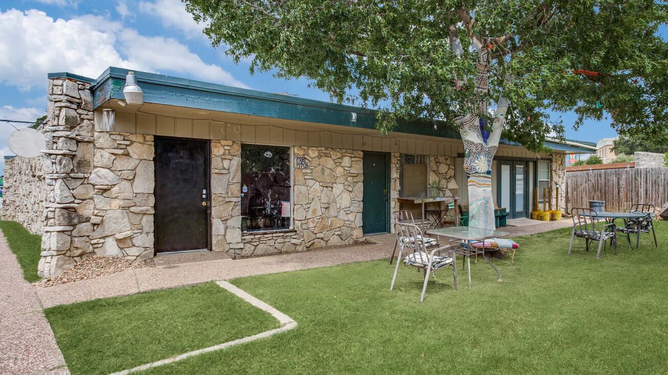 1424 Brown Trail, Bedford, TX 76022 Retail Property for Sale Retro