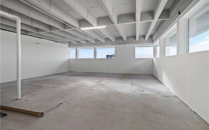 Pictures of Office property located at 25300 Lorain Rd, North Olmsted, OH 44070 for sales - image #1