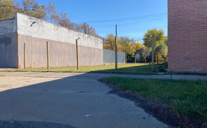 Pictures of Land property located at 14429 Eight Mile Rd, Detroit, MI 48235 for sales - image #1